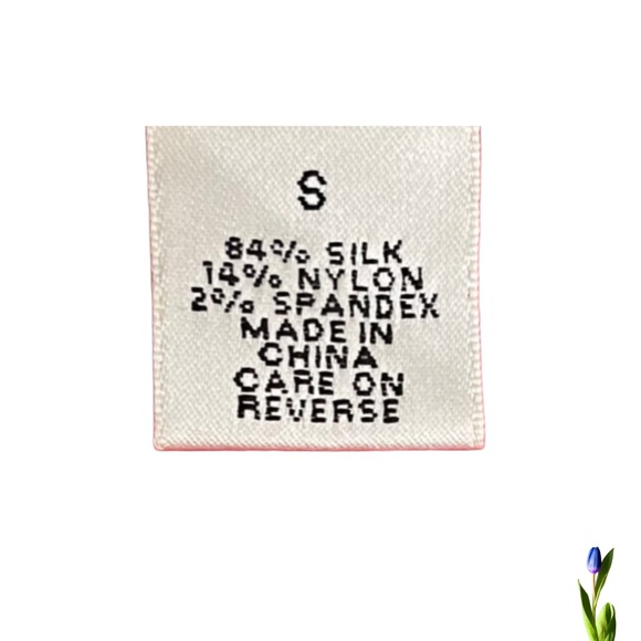 HARoLD’S Elegant Red Cardigan with 4 Rhinestone Buttons Accents - Picture 3 of 4